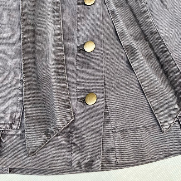 Young, Fabulous & Broke Button Front Skirt - Picture 3 of 3